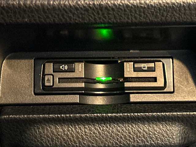 トヨタ ノア Si ダブルバイビー 茨城県 2018(平30)年 2.5万km ブラック モデリスタエアロ/ALPINE11型ナビ【EX11Z】/(地デジTV・CD・DVD・BT・ラジオ再生)/ALPINE12型フリップダウンモニター/両側パワースライドドア/プリクラッシュセーフティ/クルーズコントロール/レーンアシスト/バックカメラ/ビルトインETC/オートライト/LEDヘッドライト/純正16inアルミホイール/純正フロアマット/スマートキー/取扱説明書