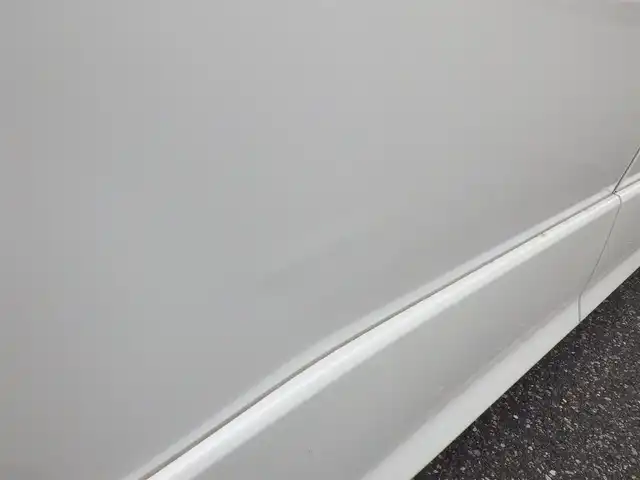 トヨタ ヴォクシー ZS 煌Ⅱ 千葉県 2019(令1)年 5.6万km ホワイトパールクリスタルシャイン 両側パワースライドドア/8インチ社外メモリーナビ/地デジTV/【DVD/CD再生機能　Bluetooth接続】/バックカメラ/革巻きステアリング/ステアリングスイッチ/ETC/LEDヘッドライト/ウインカーミラー/純正16インチアルミホイル/スマートキー