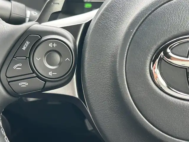トヨタ ＧＲ８６ SZ 東京都 2025(令7)年 0.1万km 赤 走行距離814km/ワンオーナー/SD純正ナビ【NMZK-W73D】/（AM/FM/CD/DVD/BT/フルセグ）/アイサイトコアテクノロジー/・プリクラッシュブレーキ/・追従機能付きクルーズコントロール/・車線逸脱警報/・先行車発進お知らせ機能/・後退時ブレーキアシスト/バックカメラ/電動リアゲート/ヒルスタートアシスト/GRエンブレム付革巻きステアリングホイール/ETC/ドライブレコーダー/保証書/取扱説明書/スペアキー×1