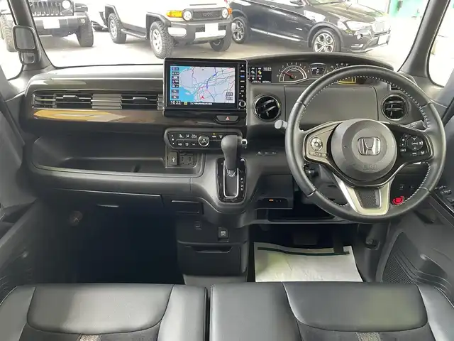ホンダ Ｎ ＢＯＸ カスタム G L ターボ ホンダセンシング 和歌山県 2019(令1)年 2.3万km プラチナホワイトパール 社外ナビ（AM/FM/CD/DVD/ワンセグ・フルセグTV/IPOD/SD/USB/AUX/BLUETOOTH)/前後ドラレコ/ETC/純正マット/純正バイザー/クルーズコントロール/プリクラッシュセーフティ/オートライト/プッシュスタート/両側パワースライドドア/バックカメラ