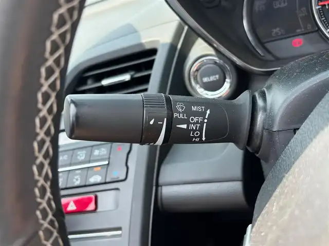 ホンダ Ｓ６６０ α 宮城県 2017(平29)年 2.6万km プレミアムスターホワイトパール シティブレーキアクティブシステム/＝＝＝/6速MT/クルーズコントロール/社外ポータブルナビ（CN-G510D）/ETC/ハーフレザーシート/革巻きステアリング/LEDヘッドライト/LEDポジションランプ/オートライト/スマートキー/プッシュスタート/純正アルミホイール/無限フロアマット/Wエアバッグ