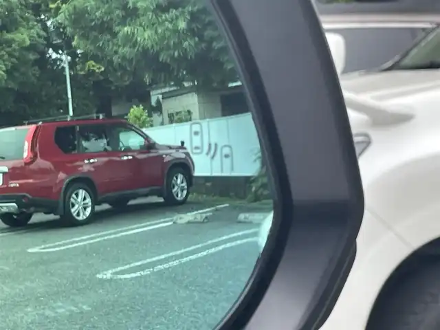 トヨタ ヴェルファイア ハイブリット Z プレミア 東京都 2024(令6)年 1.2万km プラチナホワイトパールマイカ ワンオーナー/寒冷地仕様/デジタルインナーミラー/スペアタイヤ/左右独立ムーンルーフ/14インチディスプレイオーディオ/コネクティッドナビ/フルセTV・Bluetoothオーディオ/フリップダウンモニター/三眼LEDヘッドランプ/ブラインドスポットモニター/トヨタチームメイト/パノラミックビューモニター/デュアルパワースライドドア/パワーバックドア/プレミアムナッパ本革シート(サンセットブラウン)/パワーシート/ヒーター/ベンチレーション/トヨタセーフティセンス