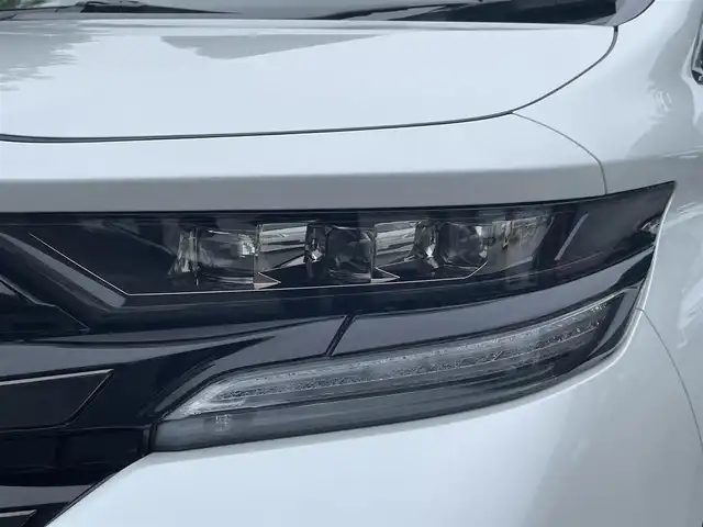 トヨタ ヴェルファイア ハイブリット Z プレミア 東京都 2024(令6)年 1.2万km プラチナホワイトパールマイカ ワンオーナー/寒冷地仕様/デジタルインナーミラー/スペアタイヤ/左右独立ムーンルーフ/14インチディスプレイオーディオ/コネクティッドナビ/フルセTV・Bluetoothオーディオ/フリップダウンモニター/三眼LEDヘッドランプ/ブラインドスポットモニター/トヨタチームメイト/パノラミックビューモニター/デュアルパワースライドドア/パワーバックドア/プレミアムナッパ本革シート(サンセットブラウン)/パワーシート/ヒーター/ベンチレーション/トヨタセーフティセンス