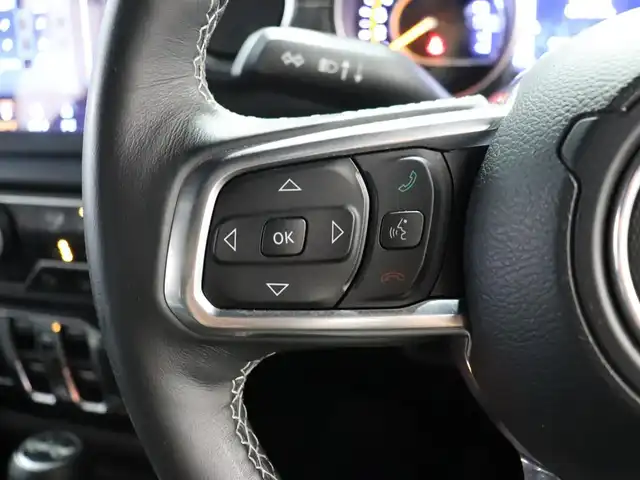クライスラー・ジープ ジープ ラングラー アンリミテッド サハラ 静岡県 2019(令1)年 3.3万km 青 衝突軽減ブレーキ　/黒革　/ＡＣＣ　/純正ナビＴＶ　/バックカメラ　/ＥＴＣ　/ＬＥＤ　/ＪＩＰＰＥＳＥＮマフラー　/ＪＩＰＰＥＳＥＮ１７ＡＷ　/シートヒーター　/ハンドルヒーター　/コーナーセンサー　/スペアキー