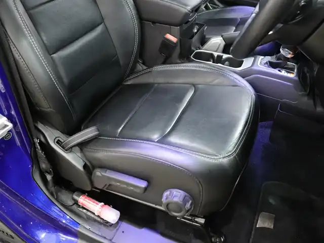 クライスラー・ジープ ジープ ラングラー アンリミテッド サハラ 静岡県 2019(令1)年 3.3万km 青 衝突軽減ブレーキ　/黒革　/ＡＣＣ　/純正ナビＴＶ　/バックカメラ　/ＥＴＣ　/ＬＥＤ　/ＪＩＰＰＥＳＥＮマフラー　/ＪＩＰＰＥＳＥＮ１７ＡＷ　/シートヒーター　/ハンドルヒーター　/コーナーセンサー　/スペアキー