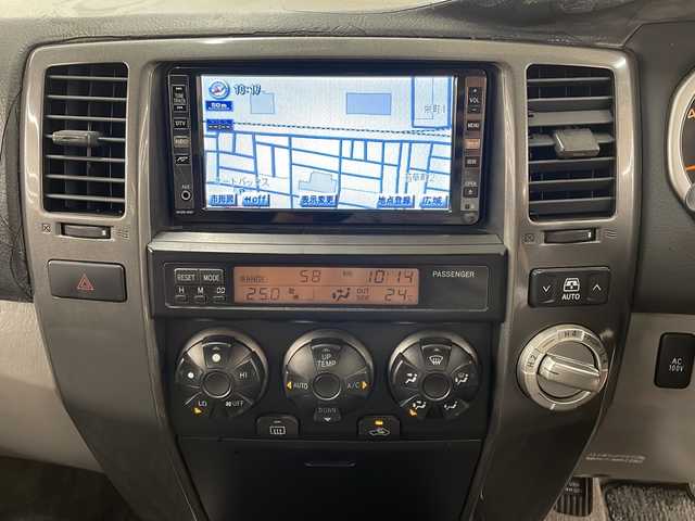 トヨタ ハイラックス サーフ SSR－X LTD 道央・札幌 2008(平20)年 14.3万km ブラック /4WD//社外メモリーナビ：NHZN-W57/(CD/DVD/フルセグ/ラジオ)//ETC//ルーフレール//ステップ//電格ミラー//100V電源//ドアバイザー//純正フロアマット//ヘッドライトレベライザー//新車時保証書//取扱説明書//スペアキー//積み込み冬タイヤ