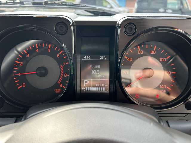 スズキ ジムニー XC 和歌山県 2022(令4)年 3.1万km ブルーイッシュブラックパール3 社外７インチナビ/バックカメラ/(BT/CD/DVD）/衝突軽減ブレーキ/クルーズコントロール/レーンキープアシスト/ダウンヒルアシスト/横滑り防止機能/前後ドライブレコーダー/ビルトインETC/前席シートヒーター/ルーフラッピング/レザー調シートカバー/LEDヘッドライト/フォグランプ/オートライト