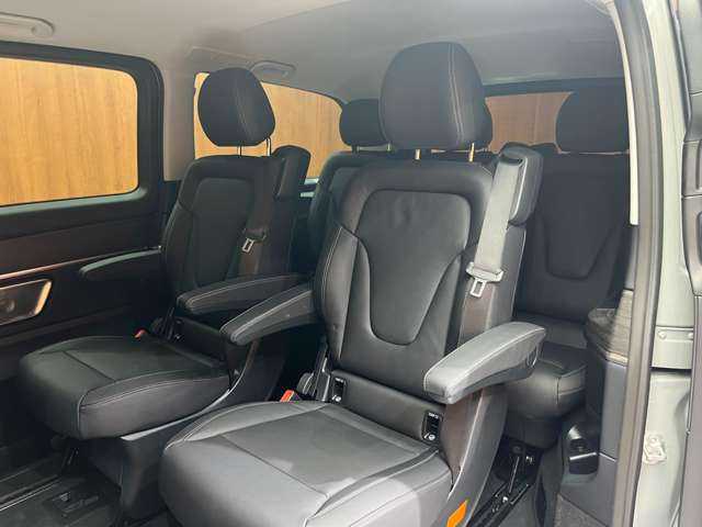 メルセデス・ベンツ Ｍ・ベンツ Ｖ２２０ d ロング 千葉県 2025(令7)年 0.1万km未満 グレー 純正ナビ　/３６０°カメラ　/ＡＣＣ　/ブラックレザーシート　/シートヒーター　/パワーシート　/ＬＥＤヘッドライト　/オートライト　/電動リアゲート　/ＢＳＭ　/レーンキープアシスト　/フルセグＴＶ　/ＥＴＣ