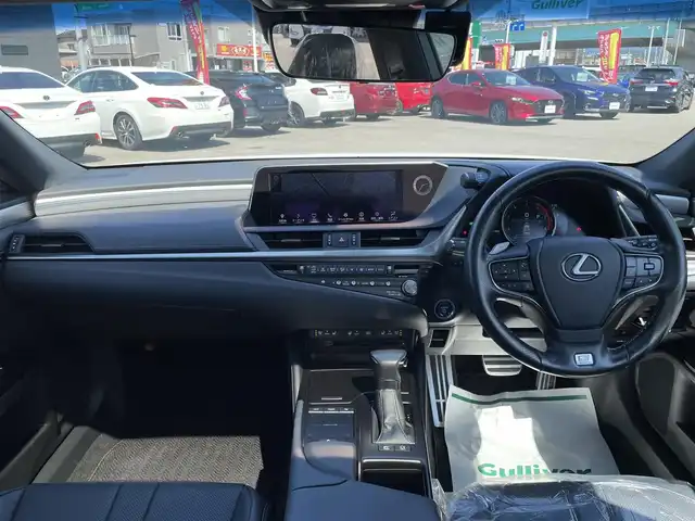 レクサス ＥＳ 300h Fスポーツ 石川県 2020(令2)年 4.2万km ホワイトノーヴァガラスフレーク ワンオーナー/純正ナビ/フルセグTV/全方位カメラ/LEDヘッドライト/ETC/サンルーフ/革シート/レクサスセーフティ/レーダークルーズ/純正アルミホイール/スマートキー/プッシュスタート/電動ミラー/レーンアシスト/ドライブレコーダー/保証書