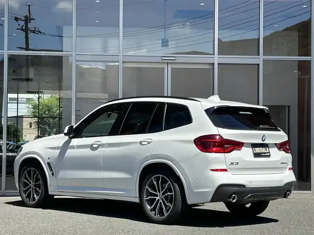 ＢＭＷ Ｘ３ xDrive20d Mスポーツ 福岡県 2018(平30)年 4.4万km アルピンホワイトⅢ ハイラインＰＫＧ　/黒革　/純正ナビ／ＴＶ　/パーキングアシスト＋　/Ｂｌｕｅｔｏｏｔｈ　/ＨＵＤ　/ＡＣＣ　/ＢＳＭ　/コンフォートアクセス　/メモリ付パワーシート　/前席シートヒーター　/ＯＰ２０ＡＷ　/前後ドラレコ