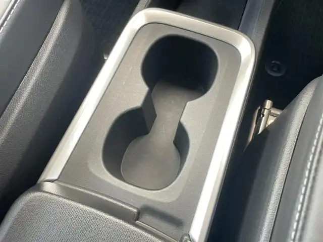 トヨタ ノア ハイブリッド S－Z 千葉県 2023(令5)年 2.6万km ホワイトパールクリスタルシャイン トヨタセーフティセンス/１０．５インチディスプレイオーディオ/１００Ｖアクセサリーコンセント/Ｄ／Ｎ席シートヒーター/電動パーキングブレーキ/両側パワースライドドア/前後コーナーセンサー/バックカメラ