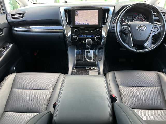 トヨタ アルファード S Cパッケージ 奈良県 2020(令2)年 4.3万km スパークリングブラックパールクリスタルシャイン 純正9インチディスプレイオーディオ/（フルセグ/BT/AppleCarPlay/AndroidAuto)/レーダークルーズコントロール/バックカメラ/ブラインドスポットモニター/前後コーナーセンサー/プリクラッシュセーフティ/レーンキープアシスト/両側パワースライドドア/電動リアゲート/全席パワーシート/運転席メモリーシート/前席シートヒーター/前席エアーシート/ハンドルヒーター/後席サンシェード/デジタルインナーミラー/前方ドライブレコーダー/ETC/純正18インチAW/保証書/取り扱い説明書/スペアキーX1