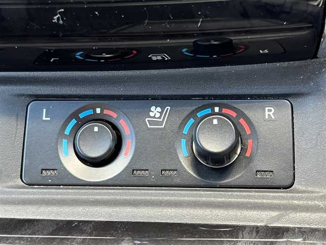 トヨタ アルファード S Cパッケージ 奈良県 2020(令2)年 4.3万km スパークリングブラックパールクリスタルシャイン 純正9インチディスプレイオーディオ/（フルセグ/BT/AppleCarPlay/AndroidAuto)/レーダークルーズコントロール/バックカメラ/ブラインドスポットモニター/前後コーナーセンサー/プリクラッシュセーフティ/レーンキープアシスト/両側パワースライドドア/電動リアゲート/全席パワーシート/運転席メモリーシート/前席シートヒーター/前席エアーシート/ハンドルヒーター/後席サンシェード/デジタルインナーミラー/前方ドライブレコーダー/ETC/純正18インチAW/保証書/取り扱い説明書/スペアキーX1