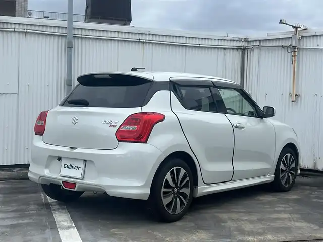 スズキ スイフト RS 広島県 2017(平29)年 6.8万km ピュアホワイトP 走行距離67435km/5速ミッション/純正16インチブラック塗装アルミホイール/ディスプレイオーディオ（ATOTO-S8）/・Bluetooth/・バックカメラ/・Googleマップなど/ドライブレコーダー/ビルトインETC/運転席シートヒーター/セーフティパッケージ/・アダプティブクルーズコントロール/・デュアルセンサーブレーキサポート/・車線逸脱警報機能/・ふらつき警報機能/・先行車発知らせ機能/・ハイビームアシスト機能/・オートライト/スマートキー×2/フロアマット/新車保証書有/取扱説明書有