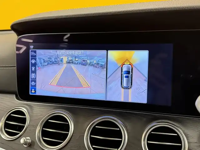 メルセデス・ベンツ Ｍ・ベンツ Ｅ２２０ｄ SWアバンギャルド AMGライン 群馬県 2019(平31)年 8.6万km ポーラホワイト 安全装備/・アクティブブレーキシステム/・ブラインドスポット/・ESP横滑り防止/・レーンキープアシスト/・全方位カメラ/・クルーズコントロール/・クリアランスソナー/・オートライト/・オートマチックハイビーム/・SOSコール/12.3インチ純正ワイドナビ/・AM/FM/USB/・フルセグTV/SD/・Bluetooth/・ブルメスター/LEDヘッドライト/サンルーフ/ETC/全席シートヒーター/前席シートメモリー/電動パーキング/純正フロアマット/純正19インチアルミホイール/スマートキー/プッシュスタート