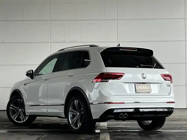 フォルクスワーゲン ティグアン TDI 4モーション Rライン 山形県 2019(令1)年 7万km 白 4WD/純正ナビ/CD/DVD/Bluetooth/フルセグTV/360°カメラ/レーンアシスト/サイドアシスト/フロントアシスト/アダプティブクルーズコントロール/リヤトラフィックアラート/前後ドライブレコーダー/シートヒーターD/N席