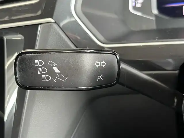フォルクスワーゲン ティグアン TDI 4モーション Rライン 山形県 2019(令1)年 7万km 白 4WD/純正ナビ/CD/DVD/Bluetooth/フルセグTV/360°カメラ/レーンアシスト/サイドアシスト/フロントアシスト/アダプティブクルーズコントロール/リヤトラフィックアラート/前後ドライブレコーダー/シートヒーターD/N席