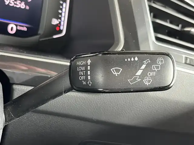 フォルクスワーゲン ティグアン TDI 4モーション Rライン 山形県 2019(令1)年 7万km 白 4WD/純正ナビ/CD/DVD/Bluetooth/フルセグTV/360°カメラ/レーンアシスト/サイドアシスト/フロントアシスト/アダプティブクルーズコントロール/リヤトラフィックアラート/前後ドライブレコーダー/シートヒーターD/N席
