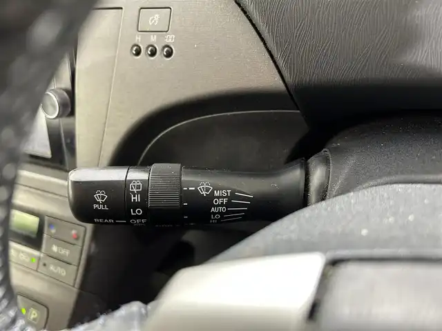 トヨタ プリウス G 佐賀県 2012(平24)年 9.8万km ホワイトパールクリスタルシャイン ワンオーナー/純正7インチナビ/フルセグTV/Bluetooth/CD/DVD/バックカメラ/クルーズコントロール/オートライト/HIDヘッドライト/フォグライト/前後ドライブレコーダー/ビルトインETC/運転席パワーシート/ハーフレザーシート/カーテンエアバック/純正フロアマット/社外17インチアルミホイール/純正ドアバイザー/ステアリングスイッチ/電動格納ミラー/ISOFIX対応シート/スマートキー/スペアキー×1/プッシュスタート