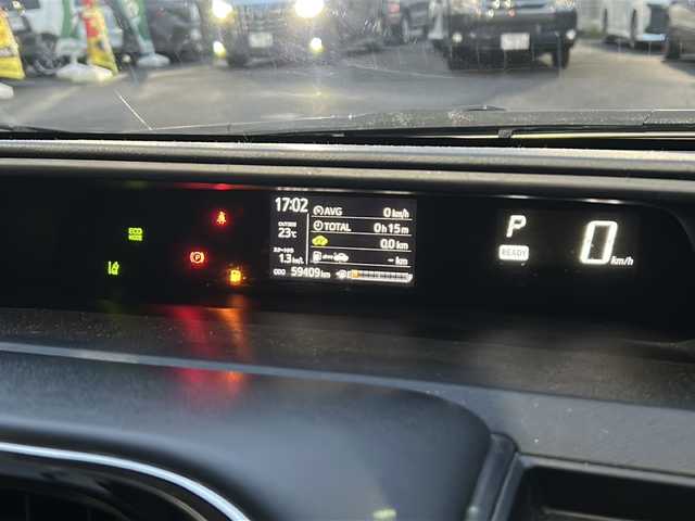 トヨタ アクア 石川県 2018(平30)年 6万km ブラックマイカ ワンオーナー/トヨタセーフティセンス/・衝突軽減ブレーキ/・レーンキープアシスト/・コーナーセンサー/純正SDナビゲーション/【Bluetooth・ワンセグ・CD・SD・AUX】/ビルトインETC/バックカメラ/エンジンプッシュスタート/・スマートキー/・スペアキー/ハロゲンヘッドライト/・オートライト/・オートハイビーム/前席シートヒーター/純正マット/ステアリングリモコン/横滑り防止装置/保証書/取扱説明書