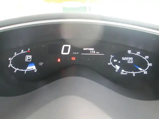 日産 セレナ ライダー パフォ Bライン S HV 千葉県 2014(平26)年 5.3万km ブリリアントホワイトパール 純正8型SDナビ、フルセグTV/バックカメラ/純正オーディオ【DVD/CD/BT/SD/USB】/純正後席フリップダウンモニター/両側パワースライドドア/LEDヘッドライト&ハロゲンフォグ/クルーズコントロール/車線逸脱防止警報装置/横滑り防止装置/アイドリングストップ/革巻きステアリング/社外スピーカー/社外前方ドライブレコーダー/ビルトインETC/スペアキー/取扱説明書/ナビ取扱説明書/新車時保証書