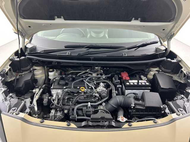 トヨタ ヤリスクロス G 愛知県 2023(令5)年 2.6万km ベージュ 禁煙車/４WD/純正8インチディスプレイオーディオ/（AM/FM/Bluetooth/USB/フルセグTV）/全方位カメラ/トヨタセーフティセンス/・プリクラッシュセーフティ/・レーントレーシングアシスト/・レーダークルーズコントロール/・オートマチックハイビーム/・クリアランスソナー/・パーキングサポートブレーキ/・ロードサインアシスト/ETC/前後ドライブレコーダー/マルチテレインセレクト/ダウンヒルアシスト/純正16インチアルミホイール/スマートキー/スペアキー1本/プッシュスタート/LEDヘッドライト/フロントフォグランプ/オートライト/純正フロアマット/電子パーキングブレーキ/オートホールド