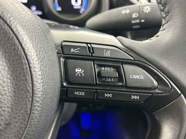 トヨタ ヤリスクロス G 愛知県 2023(令5)年 2.6万km ベージュ 禁煙車/４WD/純正8インチディスプレイオーディオ/（AM/FM/Bluetooth/USB/フルセグTV）/全方位カメラ/トヨタセーフティセンス/・プリクラッシュセーフティ/・レーントレーシングアシスト/・レーダークルーズコントロール/・オートマチックハイビーム/・クリアランスソナー/・パーキングサポートブレーキ/・ロードサインアシスト/ETC/前後ドライブレコーダー/マルチテレインセレクト/ダウンヒルアシスト/純正16インチアルミホイール/スマートキー/スペアキー1本/プッシュスタート/LEDヘッドライト/フロントフォグランプ/オートライト/純正フロアマット/電子パーキングブレーキ/オートホールド