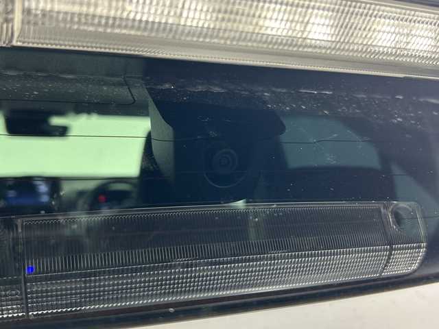 トヨタ ヤリスクロス G 愛知県 2023(令5)年 2.6万km ベージュ 禁煙車/４WD/純正8インチディスプレイオーディオ/（AM/FM/Bluetooth/USB/フルセグTV）/全方位カメラ/トヨタセーフティセンス/・プリクラッシュセーフティ/・レーントレーシングアシスト/・レーダークルーズコントロール/・オートマチックハイビーム/・クリアランスソナー/・パーキングサポートブレーキ/・ロードサインアシスト/ETC/前後ドライブレコーダー/マルチテレインセレクト/ダウンヒルアシスト/純正16インチアルミホイール/スマートキー/スペアキー1本/プッシュスタート/LEDヘッドライト/フロントフォグランプ/オートライト/純正フロアマット/電子パーキングブレーキ/オートホールド