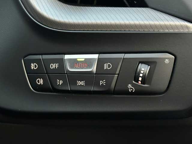 ＢＭＷ １１８ｄ Mスポーツ EDジョイ+ 福島県 2020(令2)年 3.6万km サファイアブラックP 純正ナビ(BT/USB)/バックカメラ/ミラー一体型ETC/前後ドライブレコーダー/ステアリングスイッチ/アクティブクルーズコントロール/インテリジェントセーフティ/コンフォートアクセス/レザーシート/シートヒーター/パワーシート/パワーバックドア/純正18AW/ワイアレスチャージャー/オートホールド/取扱説明書/保証書/スペアキー