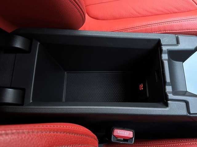 ＢＭＷ １１８ｄ Mスポーツ EDジョイ+ 福島県 2020(令2)年 3.6万km サファイアブラックP 純正ナビ(BT/USB)/バックカメラ/ミラー一体型ETC/前後ドライブレコーダー/ステアリングスイッチ/アクティブクルーズコントロール/インテリジェントセーフティ/コンフォートアクセス/レザーシート/シートヒーター/パワーシート/パワーバックドア/純正18AW/ワイアレスチャージャー/オートホールド/取扱説明書/保証書/スペアキー