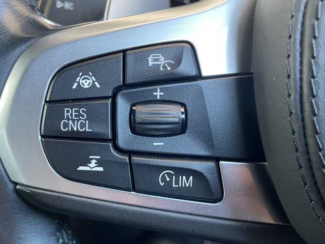 ＢＭＷ ５２３ｄ ツーリング Mスポーツ 福島県 2017(平29)年 7.1万km アルピンホワイトⅢ 黒革シート　全方位モニター　純正ナビ　バックカメラ　前後ドライブレコーダー　クルーズコントロール　パワーシート　シートヒーター　ステアリングスイッチ　革巻きステアリング　純正１９インチＡＷ　スペアキー