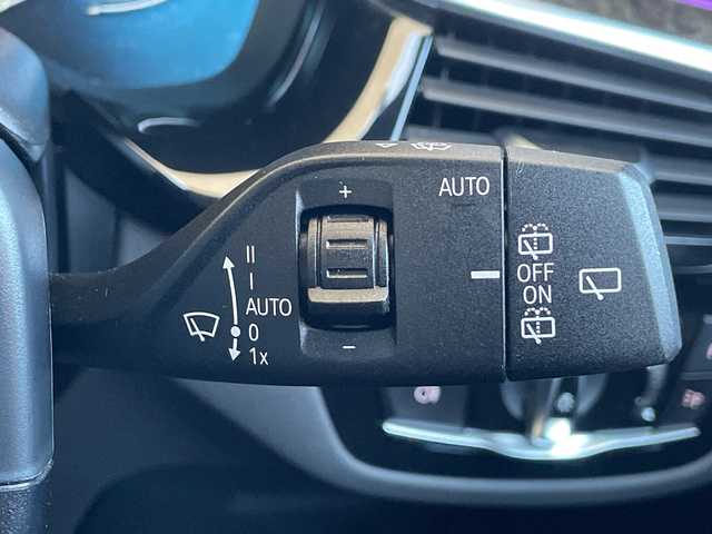 ＢＭＷ ５２３ｄ ツーリング Mスポーツ 福島県 2017(平29)年 7.1万km アルピンホワイトⅢ 黒革シート　全方位モニター　純正ナビ　バックカメラ　前後ドライブレコーダー　クルーズコントロール　パワーシート　シートヒーター　ステアリングスイッチ　革巻きステアリング　純正１９インチＡＷ　スペアキー