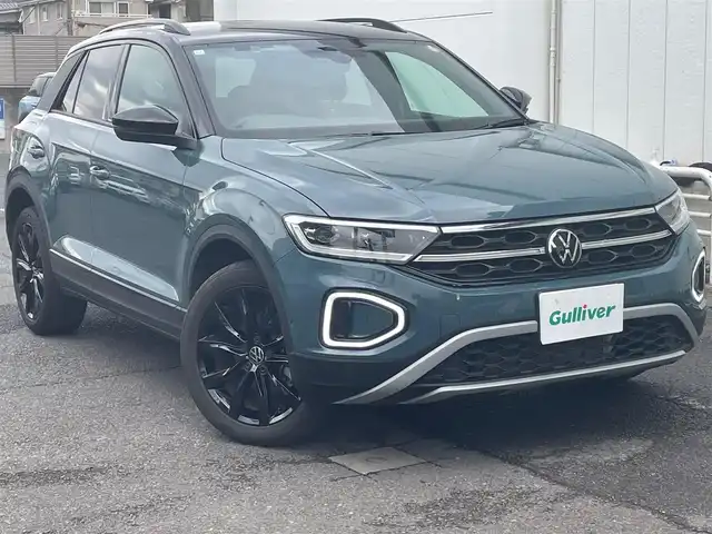 フォルクスワーゲン ＶＷ Ｔ－ロック TSI ブラックスタイル 東京都 2023(令5)年 1.5万km 青 2024年モデル/ワンオーナー/純正HDDナビ（AM・FM・BT・AppleCarPlay）/アダプティブクルーズコントロール/レーンキープアシストシステム/プリクラッシュブレーキシステム/ブラインドスポットアシスト/バックカメラ/横滑り防止装置/コーナーセンサー（前後）/オートライト/オートマチックハイビーム/ドライブレコーダー（前後）/パワーバックドア/純正18インチAW/純正LEDヘッドランプ/純正フロアマット/ブラックルーフレール/アイドリングストップ/ETC/保証書/取扱説明書/スペアキー有り（1本）