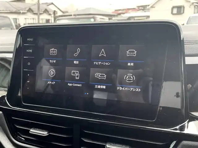 フォルクスワーゲン ＶＷ Ｔ－ロック TSI ブラックスタイル 東京都 2023(令5)年 1.5万km 青 2024年モデル/ワンオーナー/純正HDDナビ（AM・FM・BT・AppleCarPlay）/アダプティブクルーズコントロール/レーンキープアシストシステム/プリクラッシュブレーキシステム/ブラインドスポットアシスト/バックカメラ/横滑り防止装置/コーナーセンサー（前後）/オートライト/オートマチックハイビーム/ドライブレコーダー（前後）/パワーバックドア/純正18インチAW/純正LEDヘッドランプ/純正フロアマット/ブラックルーフレール/アイドリングストップ/ETC/保証書/取扱説明書/スペアキー有り（1本）