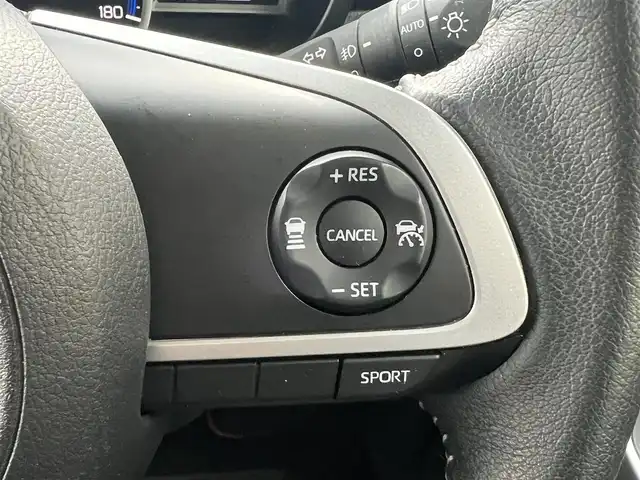 トヨタ ルーミー カスタムG－T 鹿児島県 2022(令4)年 5.5万km パールホワイトⅢ ワンオーナー/純正メモリナビ「NSZT-W68T」/　・DVD・SD・Bluetooth・フルセグTV/パノラミックビューモニター/ビルトインETC/社外前後ドラレコ「コムテック DC-DR652」/純正置くだけ充電/両側パワースライドドア（ウェルカムスイッチあり）/スマートアシスト/　・衝突回避支援ブレーキ/　・車線逸脱警報/　・アダプティブドライビングビーム/　・アダプティブクルーズコントロール/　・コーナーセンサー/純正LEDヘッドライト/純正LEDフォグランプ/オートライト/革巻きステアリング/ステアリングスイッチ/コンフォートパッケージ/　・前席シートヒーター/　・シートバックテーブル/リアサンシェード/純正15インチアルミホイール/電動オート格納ウインカー付ドアミラー/純正フロアマット/純正ドアバイザー/取扱説明書、新車保証書/スペアスマートキーX1本