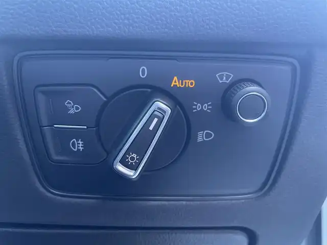 フォルクスワーゲン アルテオン TSI 4モーション Rラインアドバンス 栃木県 2018(平30)年 2.8万km オリックスホワイトパールエフェクト ヘッドアップディスプレイ/サンルーフ/黒革シート/パワーシート/シートヒーター/運転席マッサージ/ACC/フロントアシスト/レーンキープアシスト/ブラインドスポット/LEDヘッドライト/オートライト/パワーテールゲート/クリアランスソナー