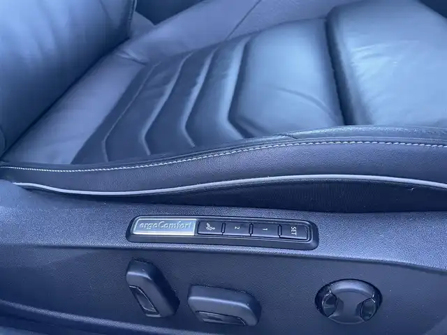 フォルクスワーゲン アルテオン TSI 4モーション Rラインアドバンス 栃木県 2018(平30)年 2.8万km オリックスホワイトパールエフェクト ヘッドアップディスプレイ/サンルーフ/黒革シート/パワーシート/シートヒーター/運転席マッサージ/ACC/フロントアシスト/レーンキープアシスト/ブラインドスポット/LEDヘッドライト/オートライト/パワーテールゲート/クリアランスソナー