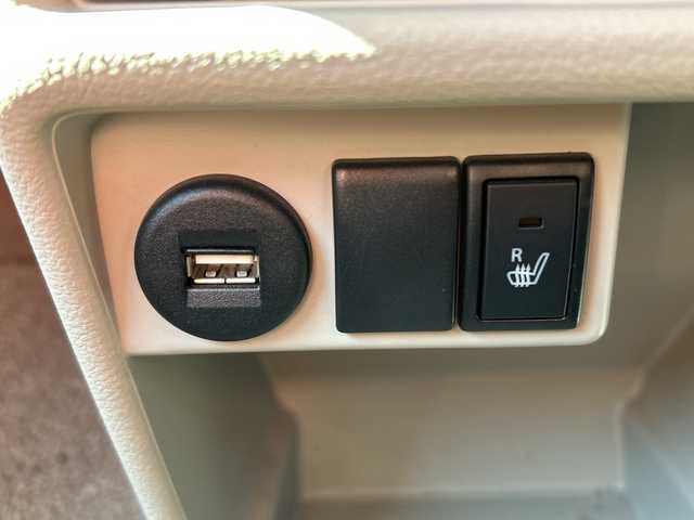 スズキ ラパン S 愛媛県 2017(平29)年 4.9万km フレンチミントPM 純正ナビ/Bluetooth/CD/USB/ワンセグ/全方位カメラ/バックカメラ/ドライブレコーダー前のみ/ETC/運転席シートヒーター/アイドリングストップ/純正フロアマット/プッシュスタート/レーンキープアシスト/保証書/取扱説明書/記録簿