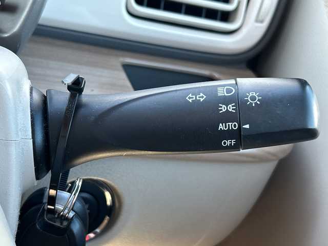 スズキ ラパン S 愛媛県 2017(平29)年 4.9万km フレンチミントPM 純正ナビ/Bluetooth/CD/USB/ワンセグ/全方位カメラ/バックカメラ/ドライブレコーダー前のみ/ETC/運転席シートヒーター/アイドリングストップ/純正フロアマット/プッシュスタート/レーンキープアシスト/保証書/取扱説明書/記録簿