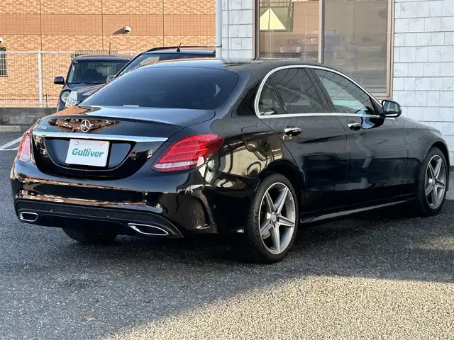 メルセデス・ベンツ Ｃ２２０ｄ 福岡県 2016(平28)年 7.7万km オブシディアンブラック 純正8.4インチHDDナビ/ (AM/FM/Bluetooth/CD/DVD/フルセグTV)/バックカメラ/走行安全システム/・PRE-SAFEブレーキ/・レーンキープアシスト/・アテンションアシスト/・クルーズコントロール/・オートライト/・クリアランスソナー/・コーナーセンサー/・ブラインドスポットアシスト/横滑り防止/ブレーキホールド/アイドリングストップ/純正18インチAW/前後ドライブレコーダーYupiteru【SN-TW90di】/ETC/革巻きステアリング/ステアリングスイッチ/パドルシフト/黒レザーシート/シートポジションメモリースイッチ/パワーシート(D/N席)/シートヒーター(D/N席)/トランクリッド/USB充電ソケット/電格ウィンカーミラー/プッシュスタート/純正フロアマット/スペアキー×1/保証書/取扱説明書