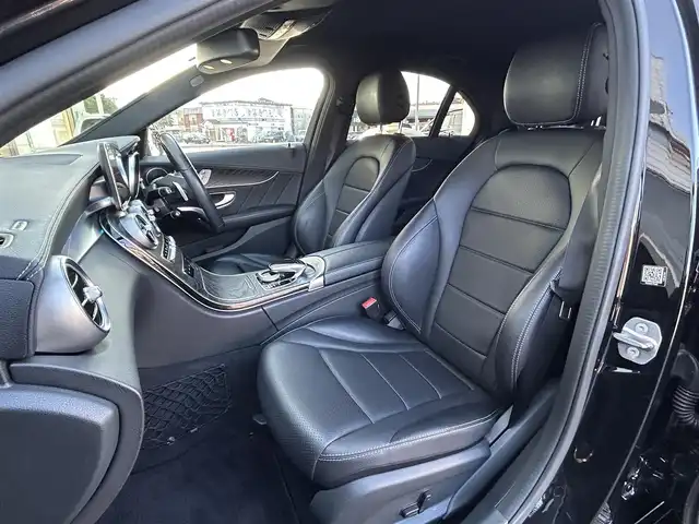 メルセデス・ベンツ Ｃ２２０ｄ 福岡県 2016(平28)年 7.7万km オブシディアンブラック 純正8.4インチHDDナビ/ (AM/FM/Bluetooth/CD/DVD/フルセグTV)/バックカメラ/走行安全システム/・PRE-SAFEブレーキ/・レーンキープアシスト/・アテンションアシスト/・クルーズコントロール/・オートライト/・クリアランスソナー/・コーナーセンサー/・ブラインドスポットアシスト/横滑り防止/ブレーキホールド/アイドリングストップ/純正18インチAW/前後ドライブレコーダーYupiteru【SN-TW90di】/ETC/革巻きステアリング/ステアリングスイッチ/パドルシフト/黒レザーシート/シートポジションメモリースイッチ/パワーシート(D/N席)/シートヒーター(D/N席)/トランクリッド/USB充電ソケット/電格ウィンカーミラー/プッシュスタート/純正フロアマット/スペアキー×1/保証書/取扱説明書