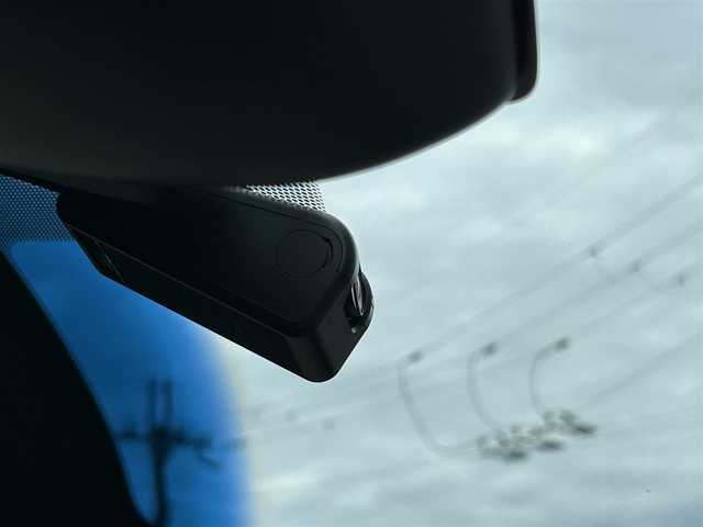 トヨタ ハリアー プログレス 和歌山県 2018(平30)年 2.3万km ホワイトパールクリスタルシャイン 純正ナビ/フルセグTV/（BT/CD/DVD/USB)/全方位カメラ/JBLサウンド/横滑り防止/衝突被害軽減ブレーキ/レーダークルーズコントロール/レーンキープアシスト/前後コーナーセンサー/オートライト/モデリスタエアロ（F/S/R)/全方位カメラ/前方ドラレコ/ETC2.0/ステアリングリモコン/電動リアゲート/LEDヘッドライト/フォグランプ/純正フロアマット/純正18インチアルミ/プッシュスタート