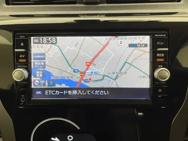 日産 デイズ ハイウェイスターG ターボ 兵庫県 2015(平27)年 1.6万km ホワイトパール 純正SDナビ/（CD/DVD/MSV/AUX/iPod/Bluetooth/フルセグTV）/・MC315D-W/バックカメラ/アラウンドビューモニター/横滑り防止装置/エマージェンシーブレーキ/ISOFIX/衝突軽減システム/アイドリングストップ/ターボエンジン/HIDヘッドライト/オートライト/オートマチックハイビーム/ETC/前方ドライブレコーダー/電動格納ミラー/純正15インチアルミホイール/純正フロアマット/ドアバイザー/スマートキー