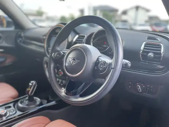 ＭＩＮＩ ＢＭＷ ミニ クラブマン クーパーD 栃木県 2020(令2)年 4万km ミッドナイト・ブラック・メタリック ワンオーナー /茶レザーシート /パワーシート /シートヒーター /インテリジェントセーフティ/コンフォートアクセス/ナビ/バックカメラ/ミラーETC/LEDヘッドライト/オートライト/パークディスタンスコントロール/アクティブクルーズコントロール