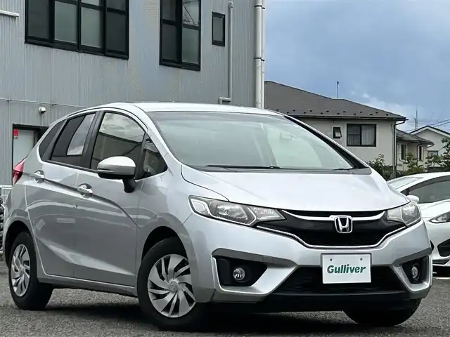 ホンダ フィット 13G Fパッケージ 宮城県 2016(平28)年 9.8万km アラバスターシルバーメタリック 前後ドラレコ//社外ＳＤナビ（ＤＶＤ、ＣＤ、ＦＭ、ＡＭ、ワンセグＴＶ）//純正フロアマット//ＥＴＣ//スマートキー//横滑り防止機能//プッシュスタート