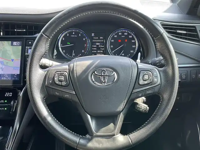 トヨタ ハリアー プレミアム スタイルノアール 岡山県 2020(令2)年 6.7万km ホワイトパールクリスタルシャイン 登録時走行距離66623km/TRDエアロ/アルパイン10インチナビ/フルセグTV(AM.FM.CD.DVD.TV.BT)/バックカメラ/ETC/ドライブレコーダー/クリアランスソナー/衝突軽減ブレーキ/横滑り防止装置/レーダークルーズコントロール/レーンキープアシスト/オートライト/オートマチックハイビーム/アイドリングストップ/電動リアゲート/18インチ純正AW/純正フロアマット/黒革シート/D席パワーシート