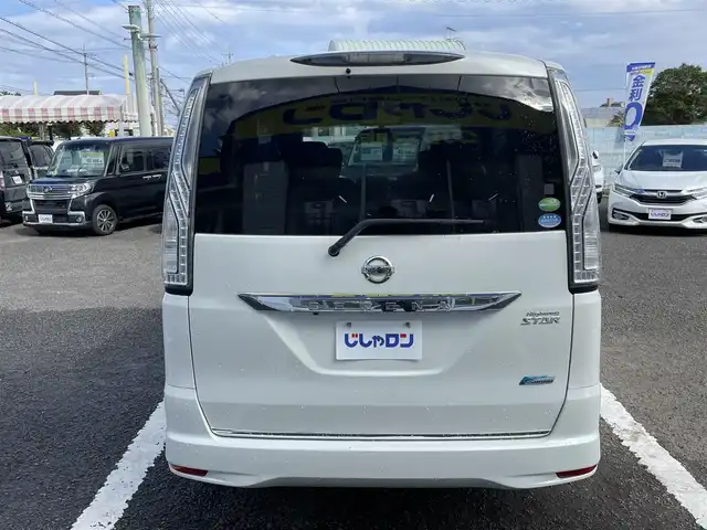 日産 セレナ ハイウェイスター Sハイブリッド 徳島県 2014(平26)年 8.6万km ブリリアントホワイトパール (株)IDOMが運営する【じしゃロン徳島店】の自社ローン専用車両になりますこちらは現金またはオートローンご利用時の価格です。/自社ローンご希望の方は別途その旨お申付け下さい”										/										/										エマージェンシーブレーキ　/レーンキープアシスト/純正８型ナビゲーション　/（フルセグ/CD/DVD/SD/BT)/バックカメラ　/フリップダウンモニター　/社外ドライブレコーダー/クルーズコントロール/ＥＴＣ　/トラクションコントロール/ＬＥＤヘッドライト　/フォグランプ/ウィンカーミラー/革巻きステアリング/クルーズコントロール　/プッシュスタート　/スマートキー　/アイドリングストップ/電動格納ミラー/エコモード切替/Wエアバック/純正フロアマット/サイドバイザー