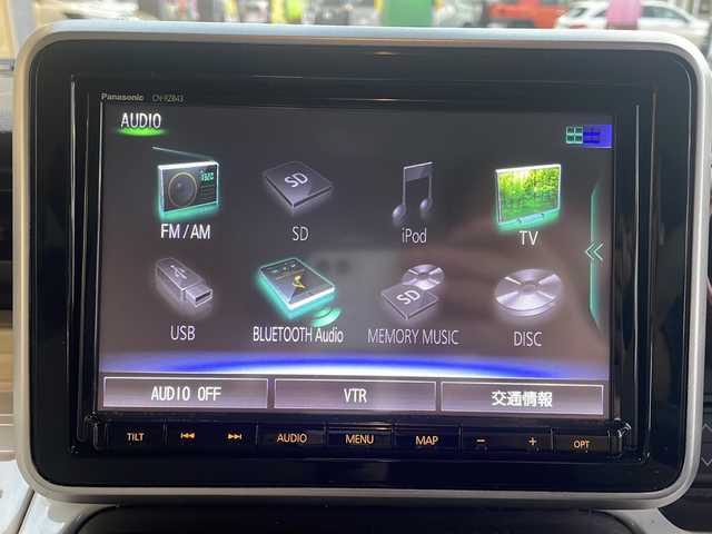 スズキ スペーシア HYBRID X 秋田県 2019(平31)年 2.1万km オフブルーメタリック/ホワイト2トーン ワンオーナー/４WD/SDナビ/CD　DVD　BT　ラジオ　DTV　SD/全方位カメラ/両側パワースライドドア/ETC/エンジンスターター/スペアキー/レーダーブレーキサポート/レーンディパーチャアラート/運転席＆助手席シートヒーター/スマートキー/プッシュスタート/スペアキー/オートライト/アイドリングストップ/横滑り防止装置/保証書/取扱説明書