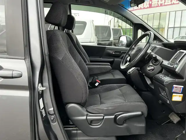 ホンダ ステップワゴン スパーダ Z 道央・札幌 2011(平23)年 14.3万km ポリッシュドメタルメタリック ４WD/ワンオーナー/寒冷地仕様/純正HDDナビ/AM/FM/DVD/CD/ワンセグ/純正フリップダウンモニター/横滑り防止装置/バックカメラ/ビルトインETC/ワイパーデアイサー/ECON/両側パワースライドドア/革巻きステアリング/ステアリングリモコン/パドルシフト/MTモード付AT/スマートキー/ハロゲンヘッドライト/オートライト/フォグランプ/電動格納ミラー/ヒーテッドドアミラー/ウィンカーミラー/純正フロアマット/ドアバイザー/スペアキー/社外エンジンスターター/社外AW付冬タイヤ積込/205/65/R15/2022年/山7mm