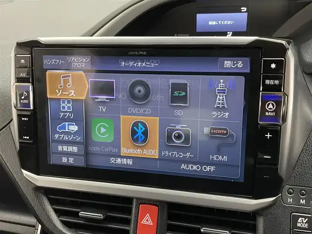 トヨタ ヴォクシー ハイブリッド ZS 煌Ⅲ 愛知県 2021(令3)年 4.4万km ブラック 社外１１型ナビ　社外後席モニター　禁煙　バックカメラ　シートヒーター　両側パワスラ　前後ドラレコ　ＥＴＣ　セーフティセンス　衝突軽減　レーンキープ　ＬＥＤオートライト　黒ハーフレザー　フルセグ　ＤＶＤ